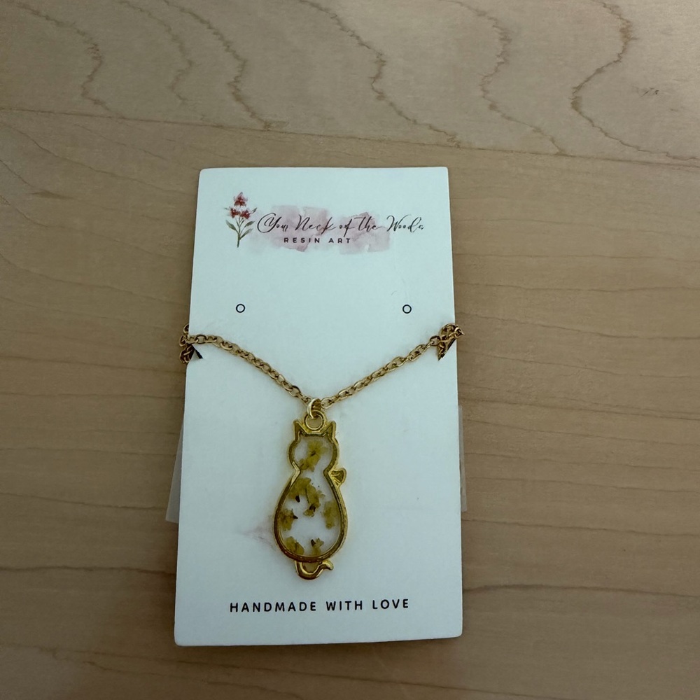 Gold Cat Pendant Floral Necklace